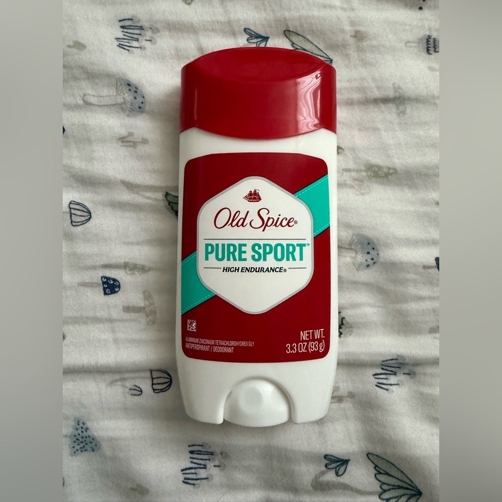 Pure Sport High Endurance Deodorant - Red and White